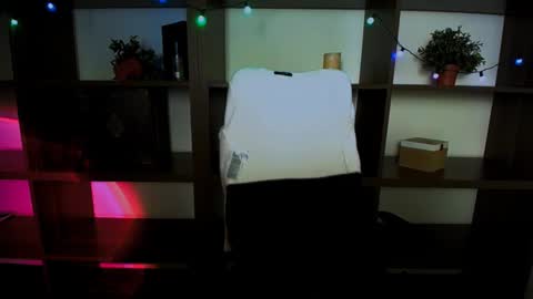 Snapshot of lexi_jos chatting on March 9, 2025, 5:17 pm Alexia online show from March 9, 2025, 5:17 pm