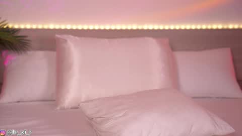 Snapshot of lexi_reed_ chatting on October 12, 2025, 2:16 pm Lexi Reed online show from October 12, 2025, 2:16 pm