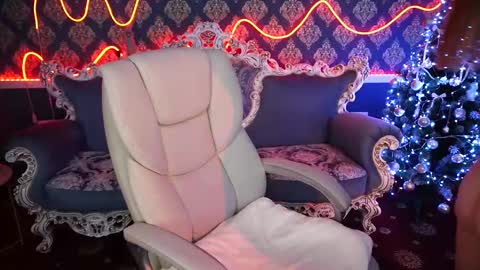 lexi_si online show from January 5, 2025, 10:43 am