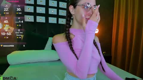 Snapshot of lexi_split chatting on July 15, 2026, 1:44 am Lexi GTM2 MonWedThurSatSun 1000am-400pm online show from July 15, 2026, 1:44 am