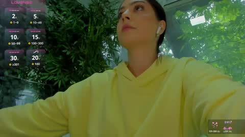lexi_storm online show from May 17, 2026, 8:34 am