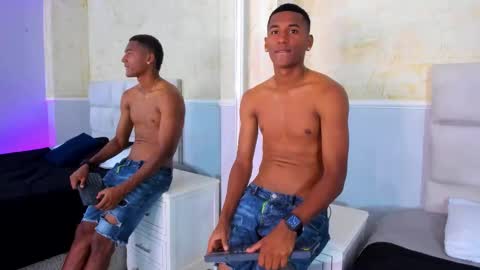 Snapshot of lexianddeker chatting on October 1, 2025, 5:41 pm Lexi Derek online show from October 1, 2025, 5:41 pm