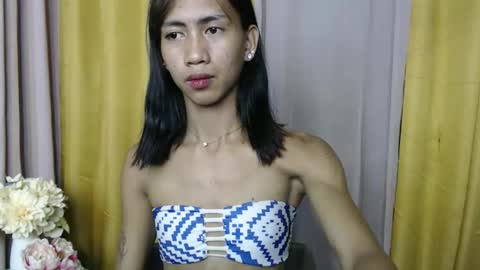 lexie_loveee online show from April 8, 2026, 6:57 am