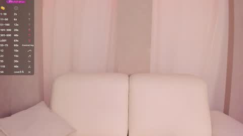 Snapshot of lexiethompson_ chatting on April 1, 2026, 12:28 pm Lexie Thompson online show from April 1, 2026, 12:28 pm