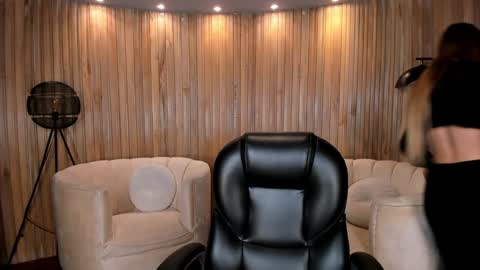 Snapshot of lexiewayne chatting on December 31, 2024, 11:31 am Lexie online show from December 31, 2024, 11:31 am