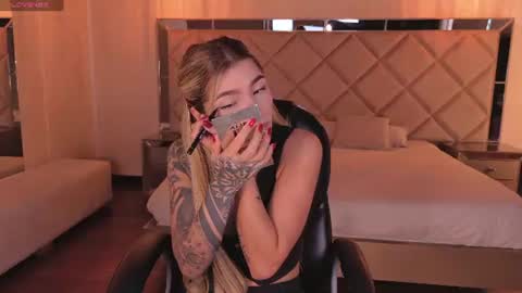 Snapshot of lexiewayne chatting on June 20, 2026, 11:57 am Lexie online show from June 20, 2026, 11:57 am