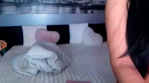 Amalia online show from March 14, 2026, 3:06 pm