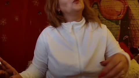 Snapshot of lexxa_blond chatting on December 23, 2024, 1:18 am Hannah online show from December 23, 2024, 1:18 am