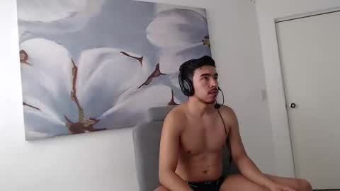 Snapshot of lexxandbuster chatting on December 30, 2024, 3:35 pm LEXX  BUSTER online show from December 30, 2024, 3:35 pm