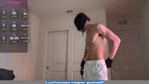 Dromaeosaurex online show from October 24, 2025, 6:32 am