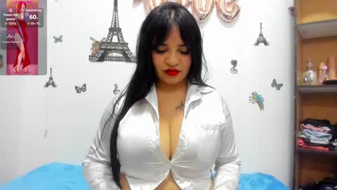 lexxyy online show from May 6, 2026, 10:42 am