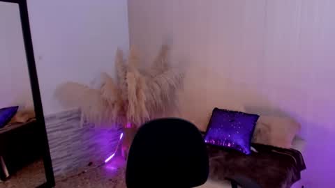Snapshot of lexy_fox2 chatting on June 11, 2026, 1:38 am Lexy online show from June 11, 2026, 1:38 am