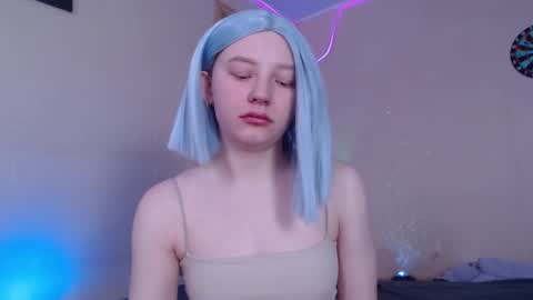 LexxxY online show from February 12, 2026, 7:03 am