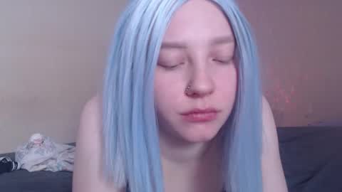 LexxxY online show from February 15, 2026, 7:51 am