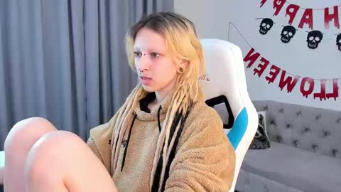 Snapshot of lexy_woorhez chatting on October 27, 2025, 11:25 am Lexy online show from October 27, 2025, 11:25 am