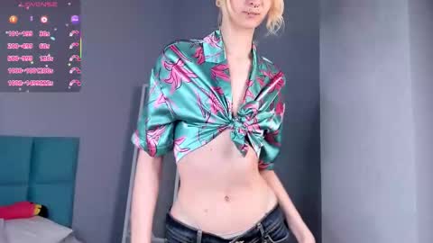 Snapshot of lexy_woorhez chatting on November 22, 2025, 11:42 am Lexy online show from November 22, 2025, 11:42 am