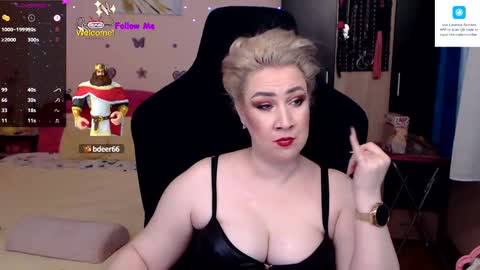 Lexy online show from February 8, 2025, 4:14 pm