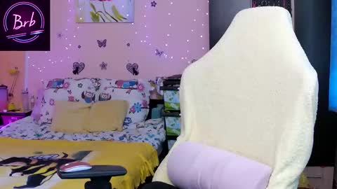 Lexy online show from October 22, 2025, 2:06 pm