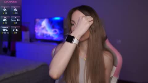 Lexy online show from September 9, 2025, 7:13 pm