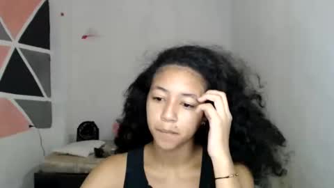 lolita online show from December 11, 2024, 1:49 pm