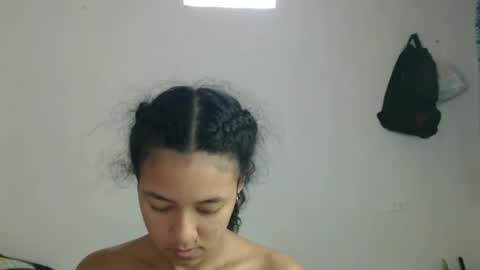 lolita online show from February 11, 2025, 1:51 pm