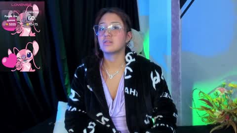 Snapshot of leyla_collins chatting on January 10, 2025, 5:26 am online show from January 10, 2025, 5:26 am