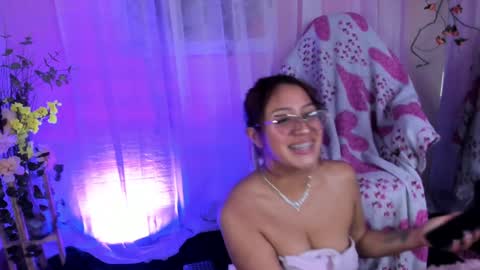 Snapshot of leyla_collins chatting on January 14, 2025, 8:31 am online show from January 14, 2025, 8:31 am