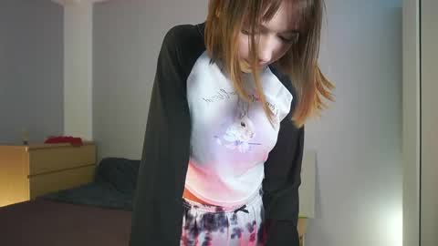 leyla_grace online show from May 7, 2026, 6:13 pm
