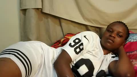 leylacuty13 online show from March 26, 2026, 1:22 am