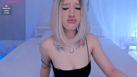 Lisa online show from December 14, 2025, 5:57 am