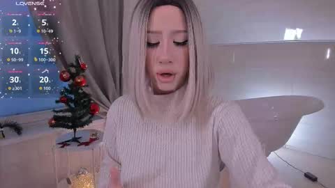 Lisa online show from December 17, 2025, 2:39 am