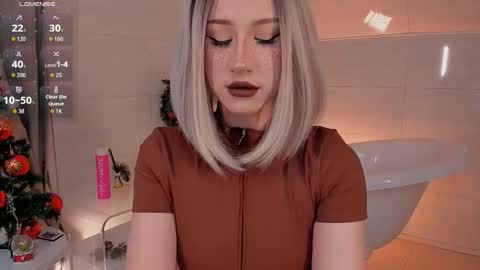 Lisa online show from December 19, 2025, 3:35 am