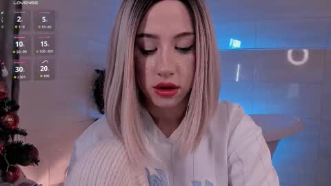 Lisa online show from December 21, 2025, 3:13 am