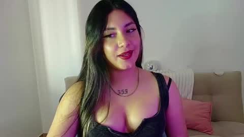 Snapshot of lia_14_ chatting on May 26, 2026, 9:44 pm Lia online show from May 26, 2026, 9:44 pm