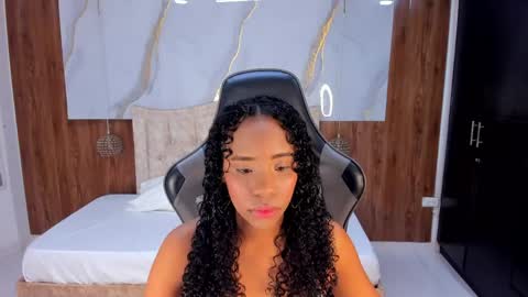 lia_16_ online show from May 25, 2026, 11:05 am