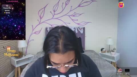 Snapshot of lia_blake_ chatting on November 1, 2025, 12:40 pm LIA online show from November 1, 2025, 12:40 pm