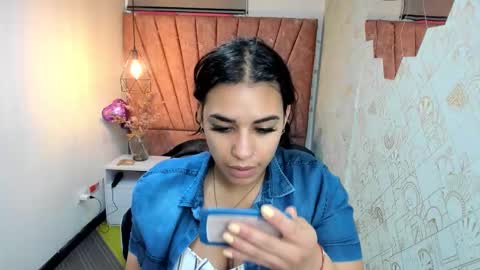 Snapshot of lia_blake_ chatting on December 20, 2025, 12:23 pm LIA online show from December 20, 2025, 12:23 pm