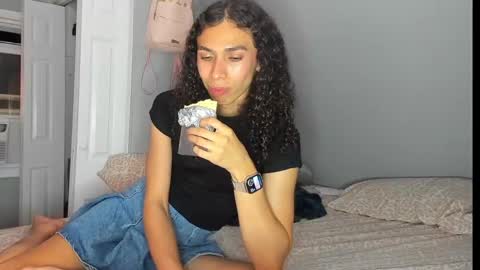 Snapshot of lia_hdz chatting on September 15, 2025, 2:22 am Kabroncita online show from September 15, 2025, 2:22 am