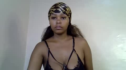 lia online show from November 16, 2025, 4:01 pm