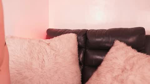 liaa online show from February 25, 2026, 11:36 pm