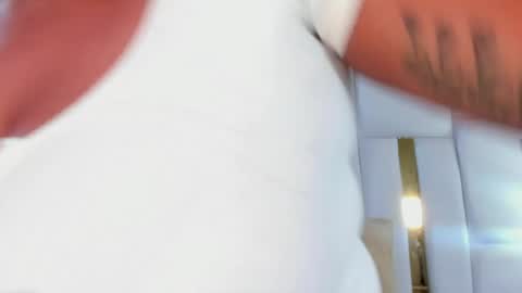 lia_mariana online show from March 21, 2026, 6:18 am