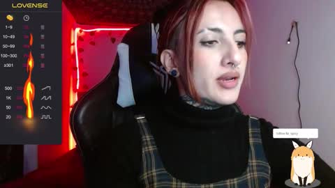 lia spicy   ig online show from February 9, 2026, 2:43 pm