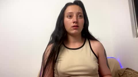 Snapshot of lia_queen610 chatting on May 11, 2026, 11:35 pm Little Queen Lia online show from May 11, 2026, 11:35 pm