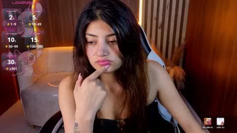 Snapshot of lia_queen_tx chatting on May 14, 2026, 3:13 am Online 1400 - 2100 online show from May 14, 2026, 3:13 am