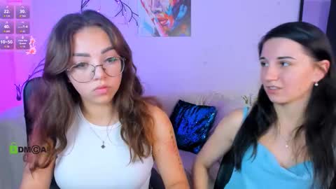 Snapshot of lia_sunset chatting on September 23, 2025, 7:33 am Lia online show from September 23, 2025, 7:33 am