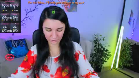 Snapshot of lia_sunset chatting on October 8, 2025, 12:14 pm Lia online show from October 8, 2025, 12:14 pm