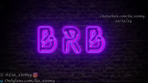 Snapshot of lia_xiomy_ chatting on December 22, 2024, 4:28 am Lia online show from December 22, 2024, 4:28 am