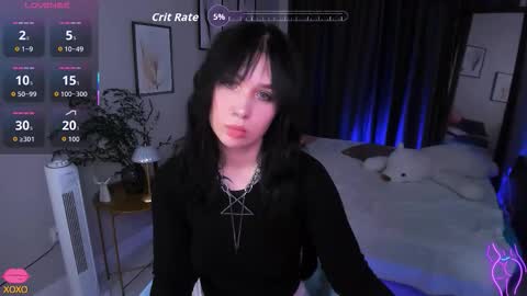 Lia online show from September 9, 2025, 9:25 pm