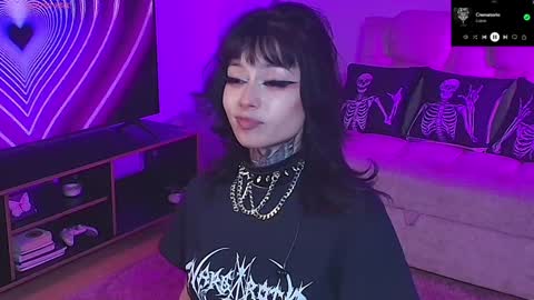 Snapshot of liaa_rodriguezz chatting on January 19, 2025, 2:25 am Liaa  online show from January 19, 2025, 2:25 am