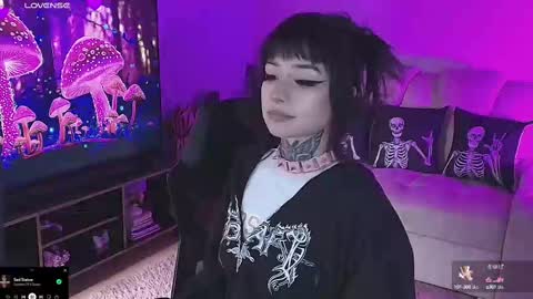 Snapshot of liaa_rodriguezz chatting on February 13, 2025, 4:50 pm Liaa  online show from February 13, 2025, 4:50 pm